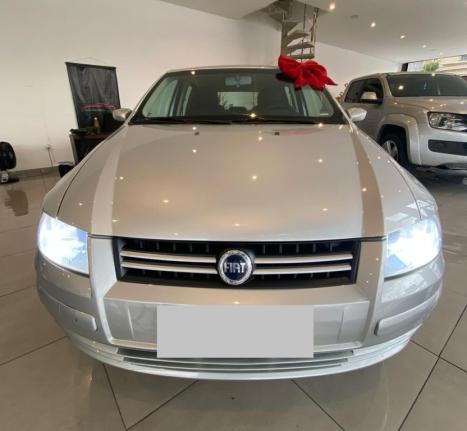 FIAT Stilo 1.8 16V 4P CONNECT, Foto 2