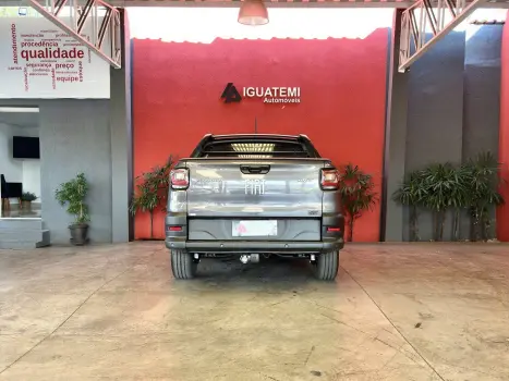 FIAT Strada 1.0 12V TURBO 200 FLEX ULTRA CABINE DUPLA AUTOMTICO CVT, Foto 4