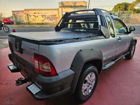 FIAT Strada 1.8 16V FLEX ADVENTURE CABINE ESTENDIDA, Foto 4