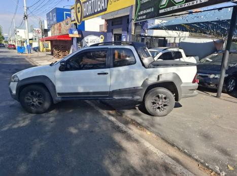 FIAT Strada 1.8 16V FLEX ADVENTURE CABINE DUPLA, Foto 5