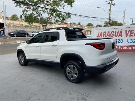 FIAT Toro 1.8 16V 4P FLEX FREEDOM AUTOMTICO, Foto 3