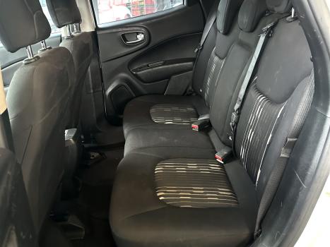 FIAT Toro 1.8 16V FLEX EVO ENDURANCE, Foto 10