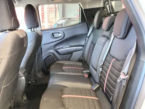FIAT Toro 2.0 16V 4P 4WD FREEDOM TURBO DIESEL, Foto 22
