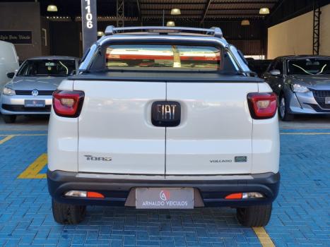 FIAT Toro 2.0 16V 4P VOLCANO 4WD TURBO DIESEL AUTOMTICO, Foto 5