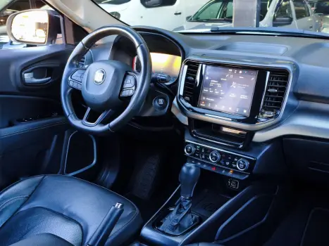 FIAT Toro 2.0 16V 4P VOLCANO 4WD TURBO DIESEL AUTOMTICO, Foto 9