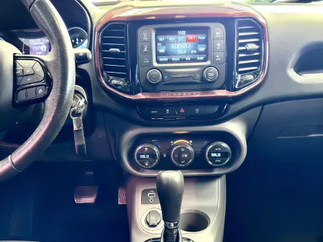 FIAT Toro 2.4 16V 4P FLEX FREEDOM ROAD AUTOMTICO, Foto 26