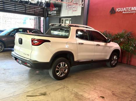 FIAT Toro 2.4 16V 4P MULTIAIR FLEX VOLCANO AUTOMTICO, Foto 2