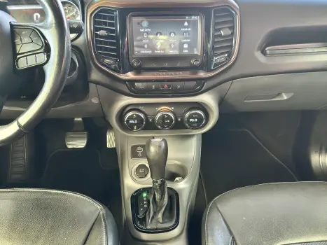 FIAT Toro 2.4 16V 4P MULTIAIR FLEX VOLCANO AUTOMTICO, Foto 14