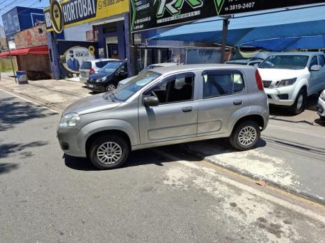 FIAT Uno 1.0 4P FLEX EVO VIVACE CELEBRATION, Foto 6