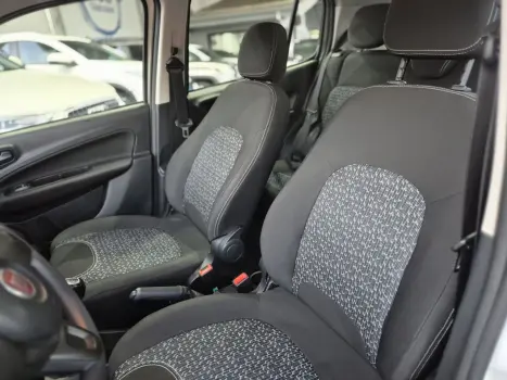 FIAT Uno 1.0 4P FLEX ATTRACTIVE, Foto 7