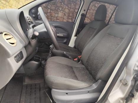 FIAT Uno 1.0 4P FLEX EVO VIVACE CELEBRATION, Foto 8