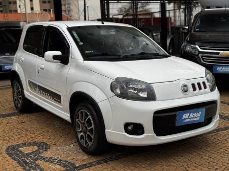 FIAT Uno 1.4 4P FLEX SPORTING, Foto 3