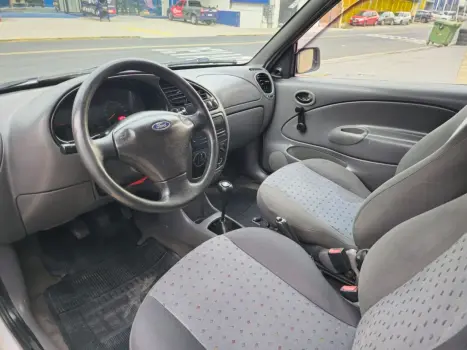 FORD Courier 1.6 L, Foto 6
