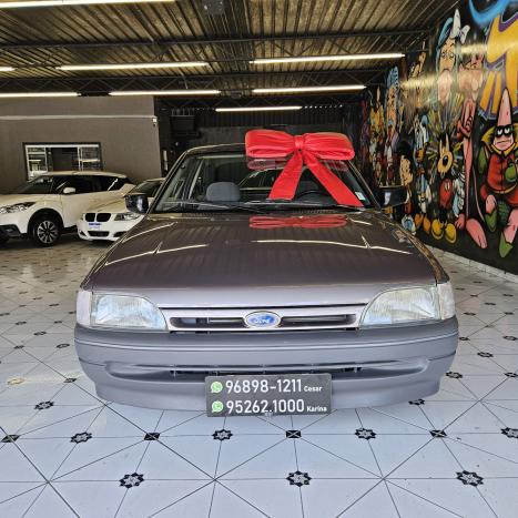 FORD Escort 1.8 16V 4P GL, Foto 3