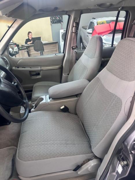 FORD Explorer 4.0 V6 24V XLT AUTOMTICO, Foto 5