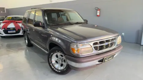 FORD Explorer 4.0 V6 24V XLT AUTOMTICO, Foto 3