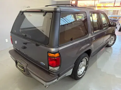 FORD Explorer 4.0 V6 24V XLT AUTOMTICO, Foto 4