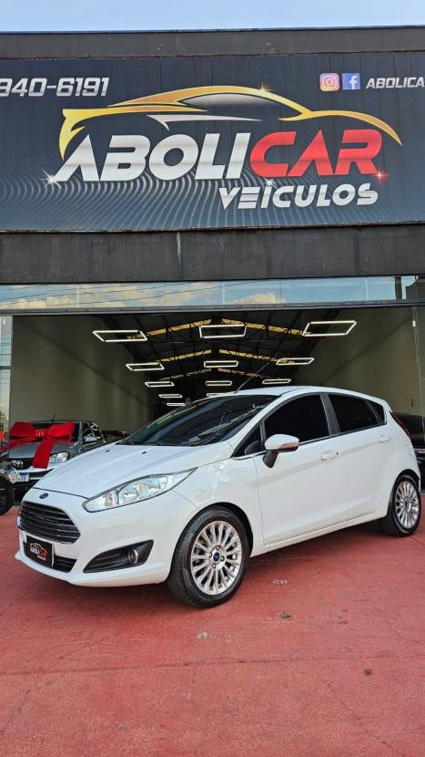 FORD Fiesta Hatch 1.6 4P FLEX TITANIUM POWERSHIFT AUTOMTICO, Foto 17