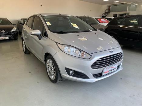 FORD Fiesta Hatch 1.6 16V 4P FLEX TITANIUM POWERSHIFT AUTOMTICO, Foto 3