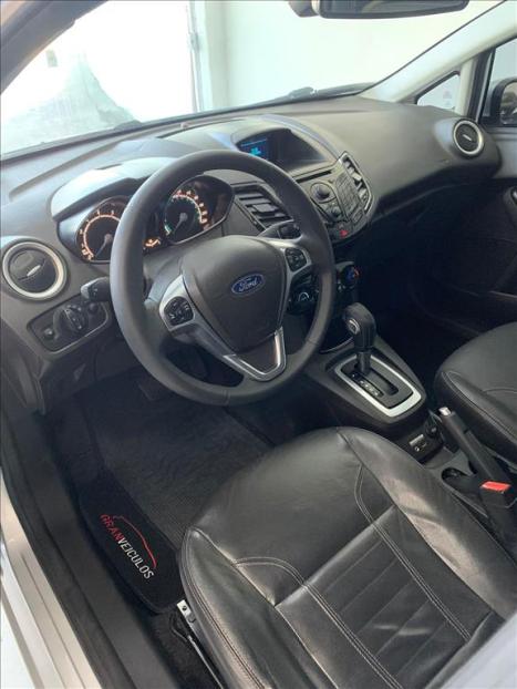 FORD Fiesta Hatch 1.6 16V 4P FLEX TITANIUM POWERSHIFT AUTOMTICO, Foto 7