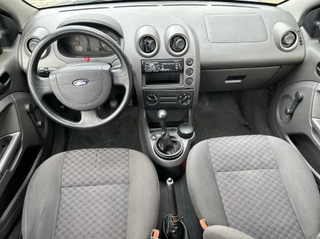 FORD Fiesta Hatch 1.0 4P, Foto 8