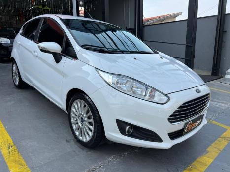 FORD Fiesta Hatch 1.6 16V 4P FLEX TITANIUM POWERSHIFT AUTOMTICO, Foto 2