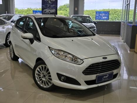 FORD Fiesta Hatch 1.6 16V 4P TITANIUM FLEX, Foto 1