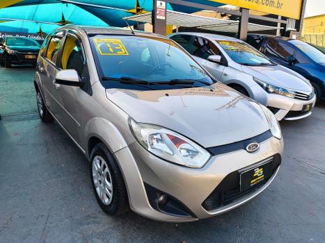 FORD Fiesta Hatch 1.6 4P ROCAM FLEX, Foto 3