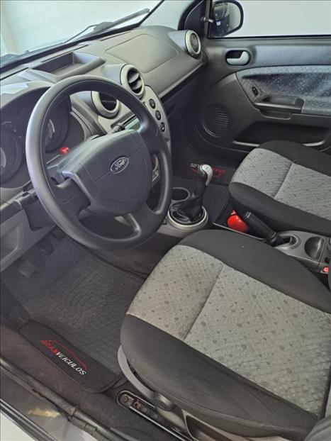 FORD Fiesta Hatch 1.0 4P FLEX, Foto 6