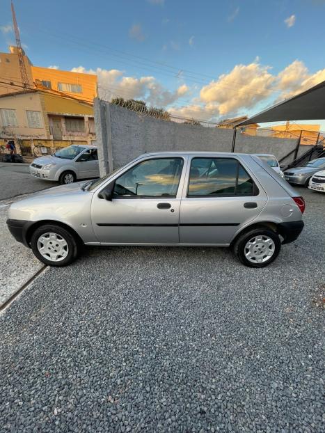 FORD Fiesta Hatch 1.0 GL , Foto 5