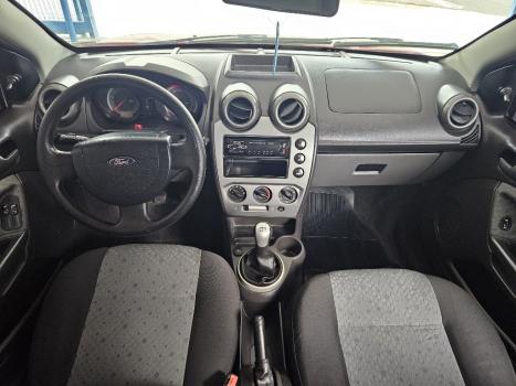 FORD Fiesta Hatch 1.6, Foto 8