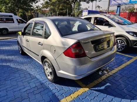 FORD Fiesta Hatch 1.6 4P FLEX, Foto 2