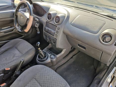 FORD Fiesta Hatch 1.6 4P FLEX, Foto 6