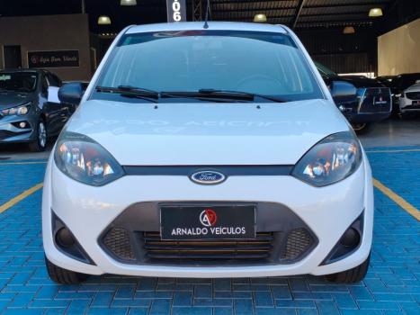 FORD Fiesta Hatch 1.0 4P FLEX, Foto 2