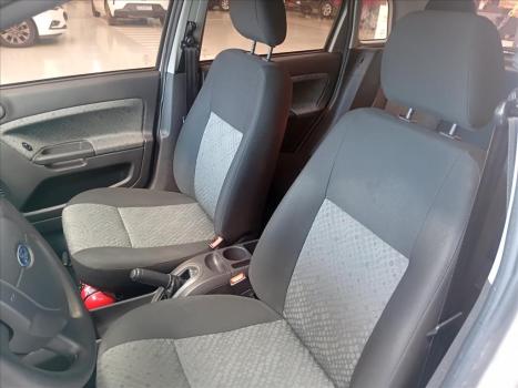 FORD Fiesta Hatch 1.6 4P ROCAM FLEX, Foto 14