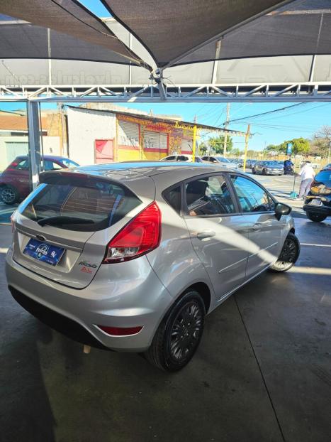FORD Fiesta Hatch 1.5 16V 4P S FLEX, Foto 4