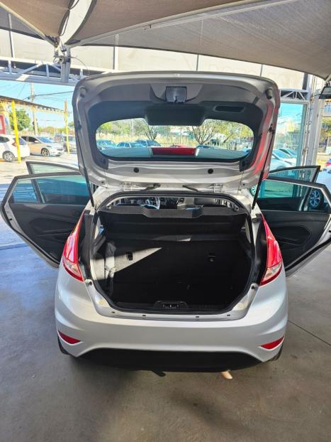 FORD Fiesta Hatch 1.5 16V 4P S FLEX, Foto 12