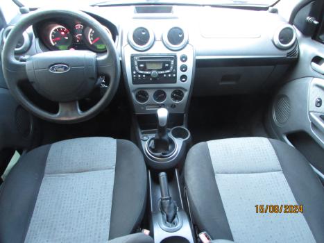 FORD Fiesta Sedan 1.6 4P ROCAM FLEX, Foto 10