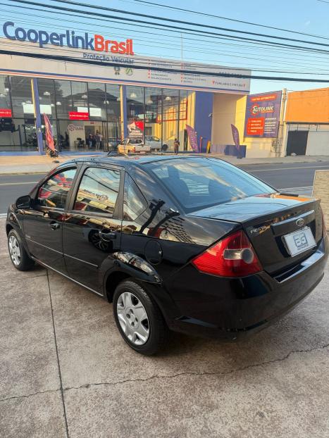 FORD Fiesta Sedan 1.6 4P FLEX, Foto 4