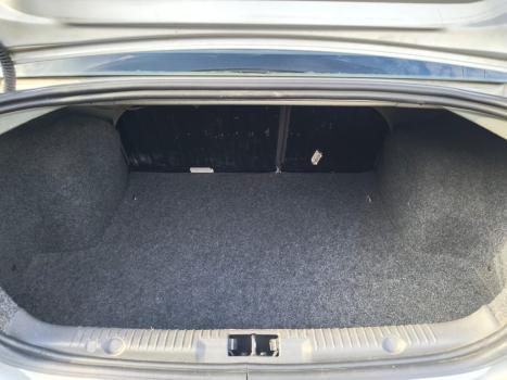 FORD Fiesta Sedan 1.6 4P FLEX, Foto 10