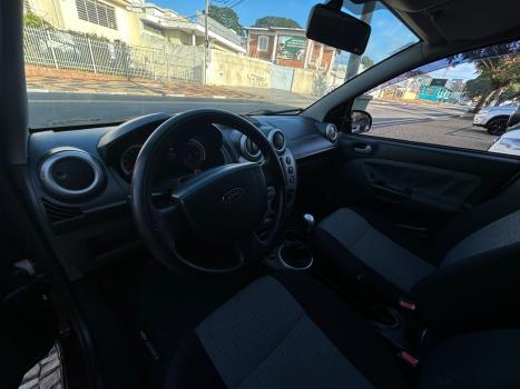 FORD Fiesta Sedan 1.6 4P ROCAM FLEX, Foto 7