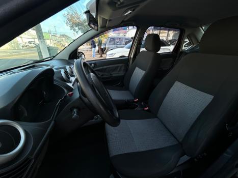 FORD Fiesta Sedan 1.6 4P ROCAM FLEX, Foto 9