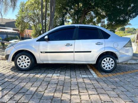 FORD Fiesta Sedan 1.0 4P FLEX, Foto 4