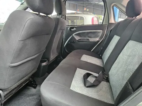 FORD Fiesta Sedan 1.6 4P FLEX, Foto 10