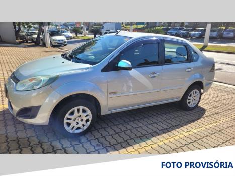 FORD Fiesta Sedan , Foto 1