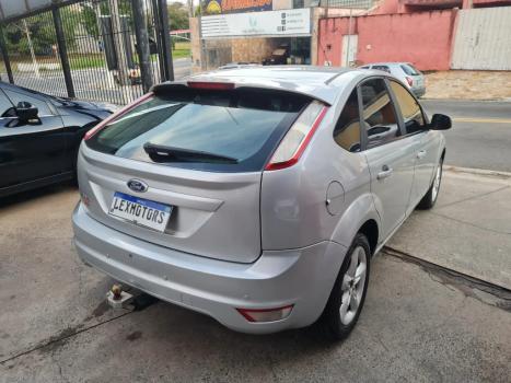 FORD Focus Hatch 1.6 4P GLX, Foto 8