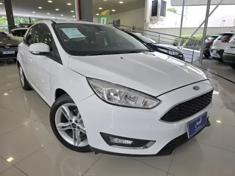 FORD Focus Hatch 1.6 16V 4P SE FLEX, Foto 1