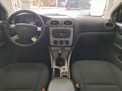 FORD Focus Hatch 1.6 4P FLEX GL, Foto 7