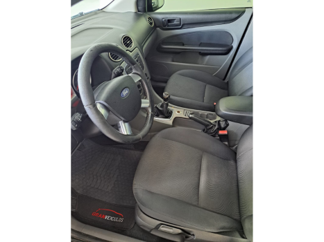 FORD Focus Hatch 1.6 4P FLEX GL, Foto 7