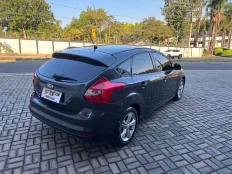 FORD Focus Hatch 1.6 16V 4P FLEX S, Foto 7